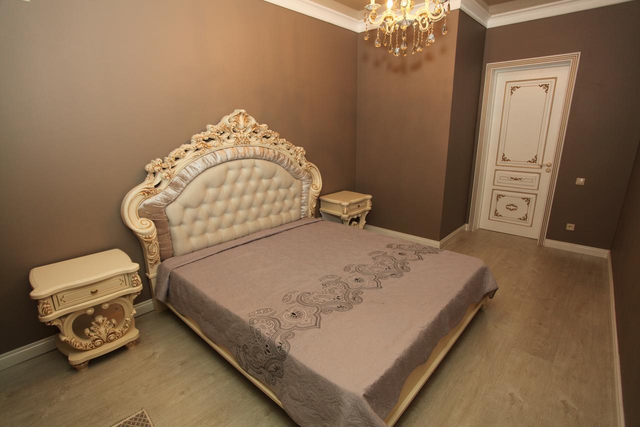 Guest House Esma Szuhumi Kültér fotó