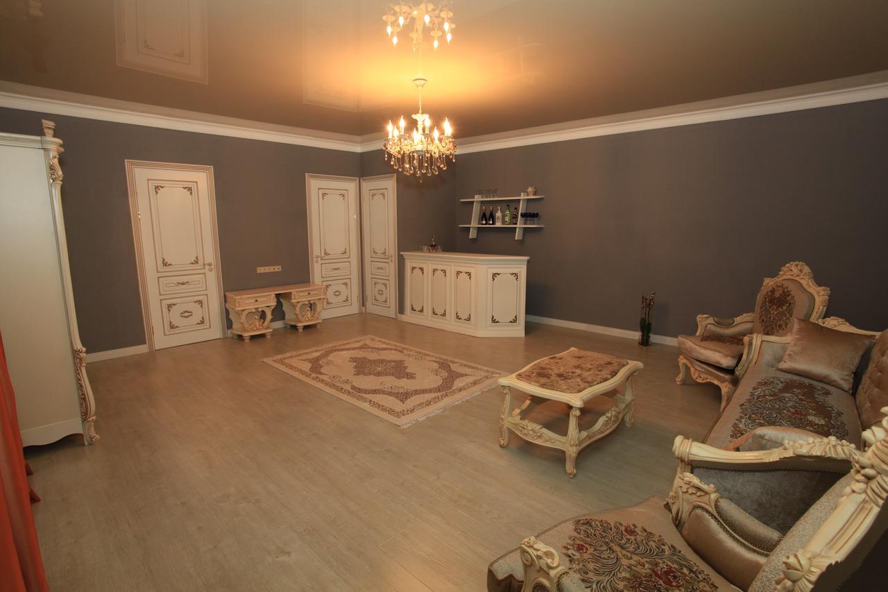 Guest House Esma Szuhumi Kültér fotó